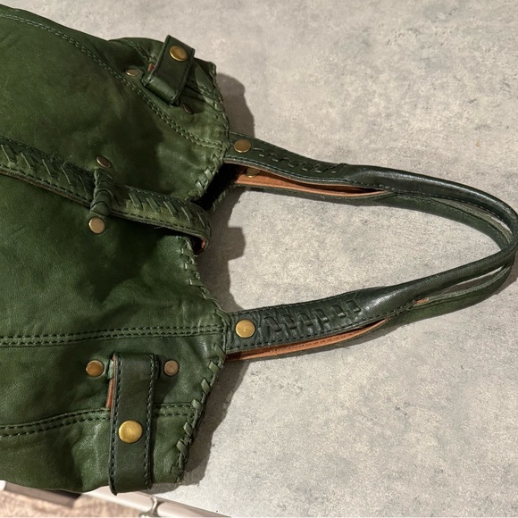 Lucky Brand Green Italian Leather Hobo! GUC!! - Picture 8 of 14